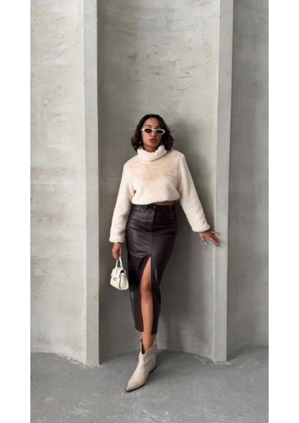 Kahve Yılan Desenli Önden Yırtmaçlı Suni Deri Midi Kadın Etek