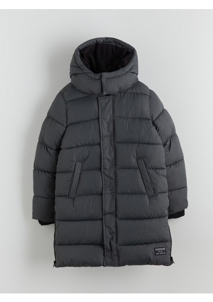 Yeni Sezon Kapüşonlu Erkek Çocuk Şişme Mont