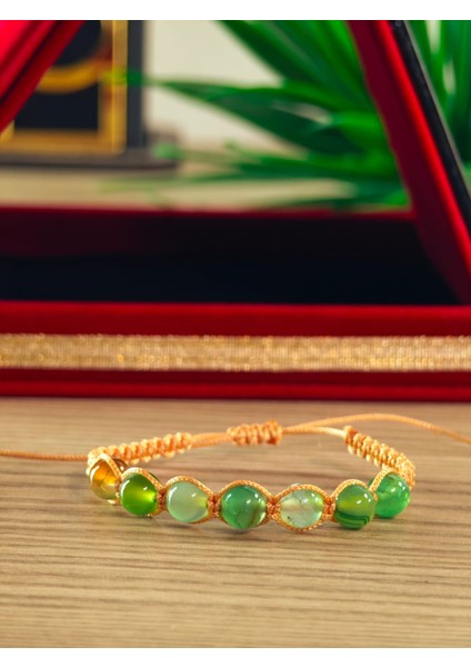 Makrome Bileklik El Yapımı Doğaltaş Makrome Örme Bileklik Akik Taşı, Lapis Taşı, Hematit Taşı fırsatları