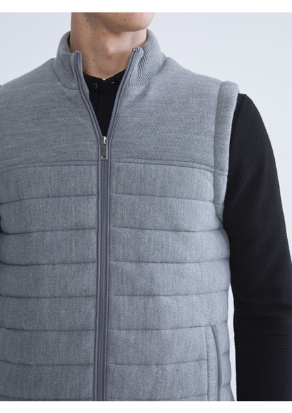 Yeni Sezon Standart Kalıp Dik Yaka Erkek Triko Yelek modelleri