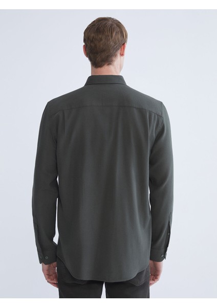 Yeni Sezon Regular Fit Uzun Kollu Gabardin Erkek Gömlek fırsatları