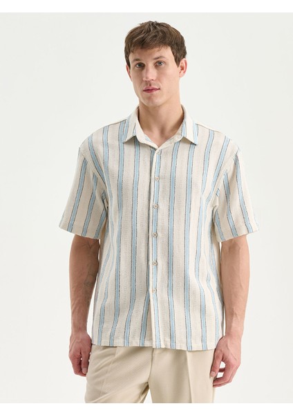 Yeni Sezon Regular Fit Kısa Kollu Çizgili Erkek Gömlek