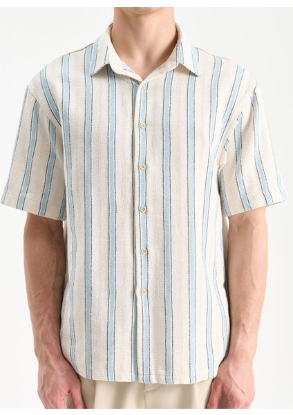 Yeni Sezon Regular Fit Kısa Kollu Çizgili Erkek Gömlek modelleri