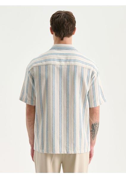 Yeni Sezon Regular Fit Kısa Kollu Çizgili Erkek Gömlek fırsatları