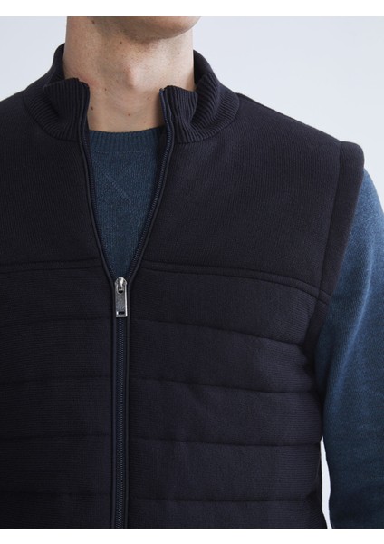 Yeni Sezon Standart Kalıp Dik Yaka Erkek Triko Yelek modelleri