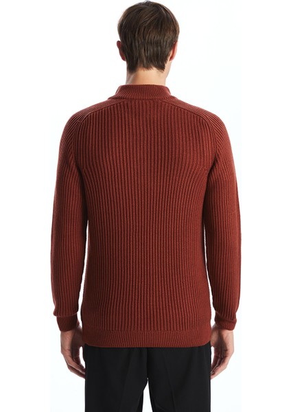 Yeni Sezon Dik Yaka Uzun Kollu Erkek Triko Kazak fırsatları