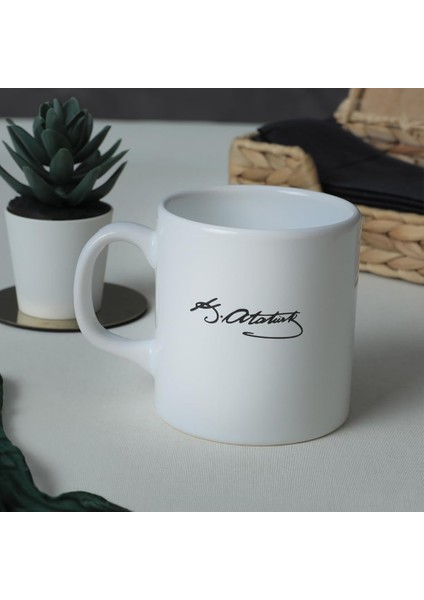 Atatürk Tek Imza Beyaz Silindir Kupa 1 Adet