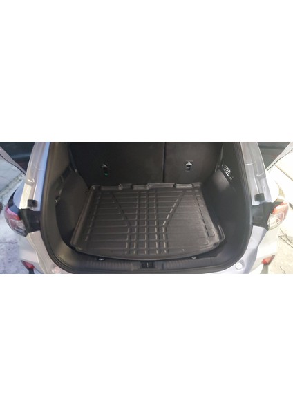 Ford Kuga Bagaj Havuzu 2012-2019 Arası indirimleri