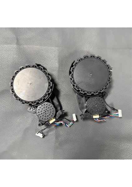 Dreame X40 / X40PRO / X40 Ultra Elektrikli Süpürge Parçaları Için Seyahat Tekerleği Yedek Elektrikli Süpürge Tekerlekleri Sol Tekerlekler (Yurt Dışından) modelleri