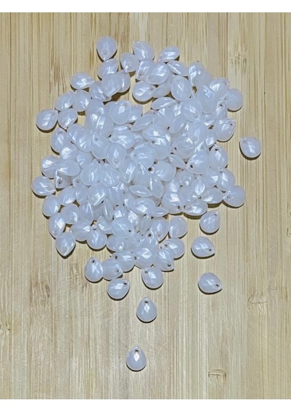 Krem Rengi Oya, Abiye, Takı, Örgü Plastik Gözyaşı Damla Boncuk. 25GR. Tahmini 195 Adet.