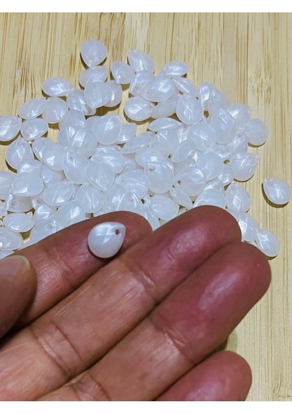 Krem Rengi Oya, Abiye, Takı, Örgü Plastik Gözyaşı Damla Boncuk. 25GR. Tahmini 195 Adet. fiyatları