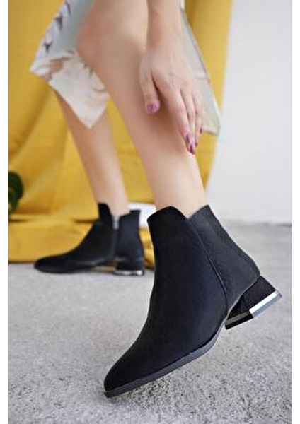Shane Garantili Metal Topuk Detaylı Fermuarlı Kadın Bot