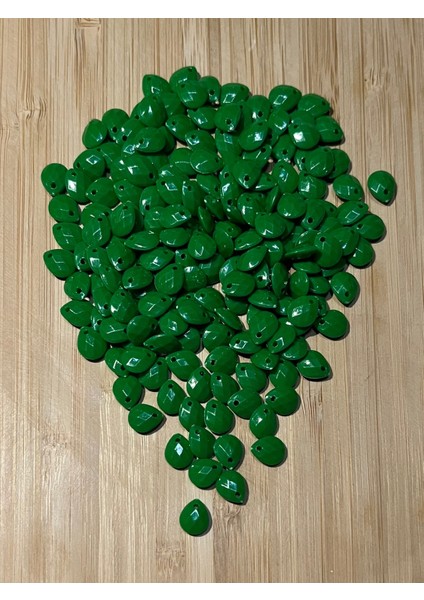 Yeşil Renk Oya, Abiye, Takı, Örgü El Işleme Plastik Gözyaşı Damla Boncuk. 25GR. Tahmini 195 Adet.