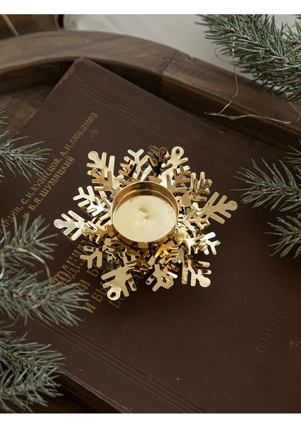 Noel Için Altın Renkli Demir Şamdan Masa Üstü Dekorasyonu (Yurt Dışından) fiyatları