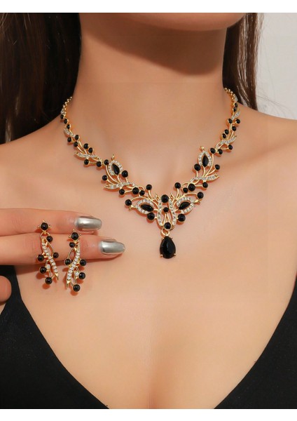 Modeli, Gelinlik Için 珠宝 Takı, Alaşım Taşlı Kolye ve Küpe Üçlü Seti, Model (Yurt Dışından)