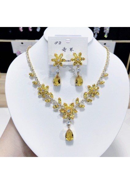 Hafif Lüks, Zarif ve Şık Zirkonlu Lüks Kolye-Küp Küpe Seti, Popüler, Detaylı Işçilikli Buz Çiçeği Desenli, Her Kombinle Uyumlu Şık Takı (Yurt Dışından) modelleri