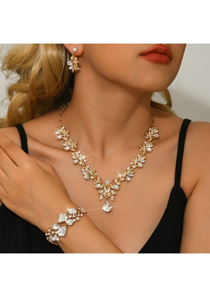 Yaprak Taşlı Simli Kolye Küpe Üçlü Evlilik Takısı (Yurt Dışından) indirimleri