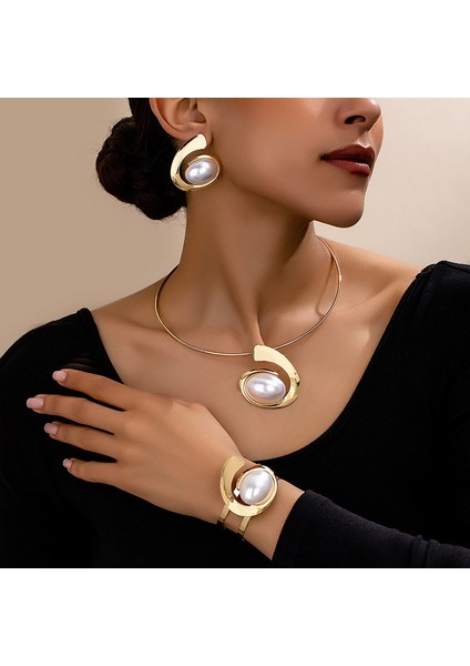 Model, Özel Tasarım, A Tılı, Moda, Düzensiz Harfli E Alaşım Küpe, Kolye, Bileklik ve Küpe Seti (Yurt Dışından) modelleri