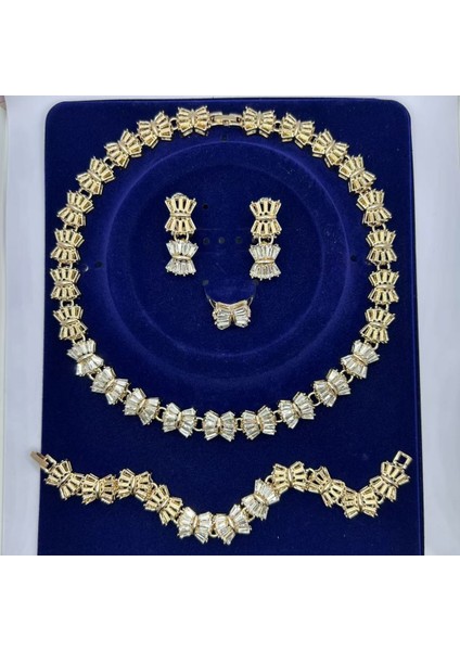 Çok Satan Lüks Gelin Düğün Kolyesi Küpe, Elbise Damlası Yapay Zirkonlu 4 Parça Takı Seti (Yurt Dışından) fiyatları