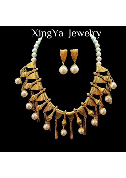 Ağır Işlemeli A Tılı Retro Saray Stili Inci Şık ve Zarif Kolye Küpe Seti (Yurt Dışından)