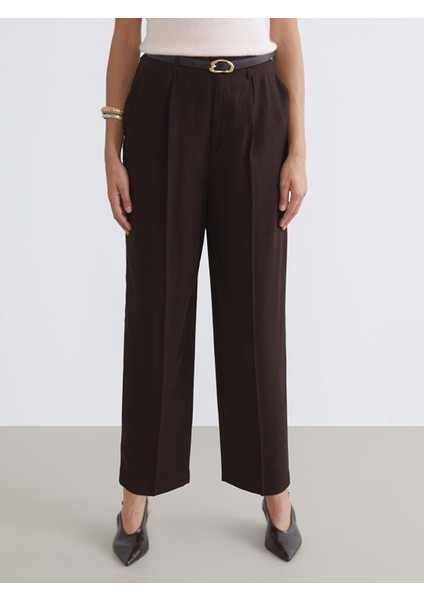 Yeni Sezon Beli Kemerli Loose Fit Kadın Pileli Pantolon fiyatları