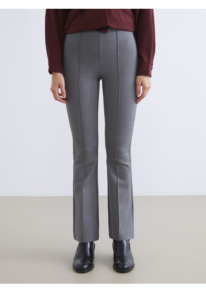 Yeni Sezon Ekstra Dar Fit Ispanyol Paça Kadın Pantolon fiyatları