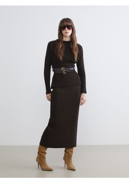 Yeni Sezon Dik Yaka Kemerli Kadın Triko Kazak fırsatları