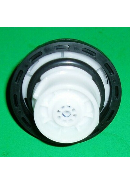 17726 17 Gaz Kapağı 2003-CURRENT Jeep Wrangler Tj/lj/jk/jku/jl/jlu/jt Için Kilitleme (Yurt Dışından) fırsatları