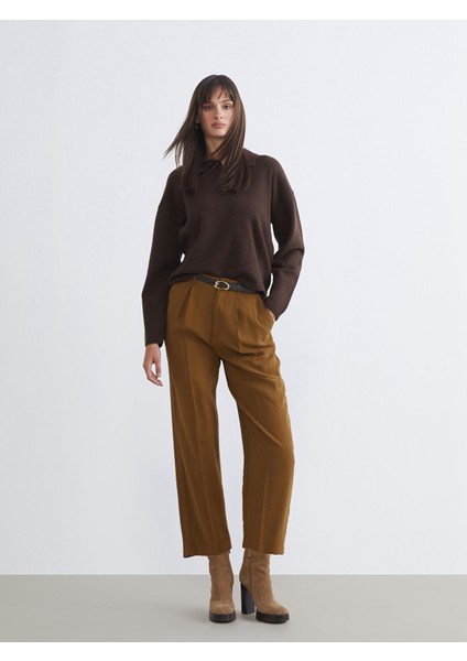 Yeni Sezon Beli Kemerli Loose Fit Kadın Pileli Pantolon