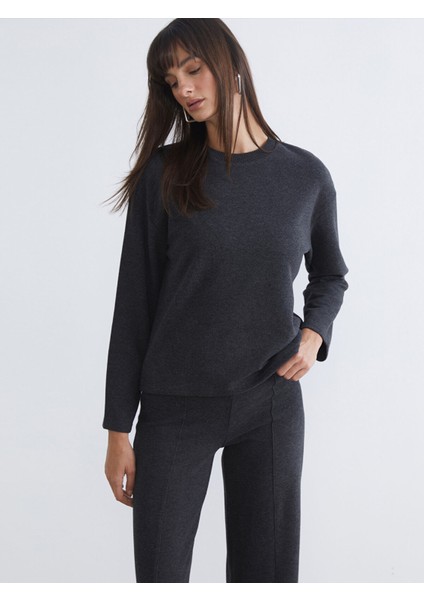 Yeni Sezon Bisiklet Yaka Kadın Sweatshirt