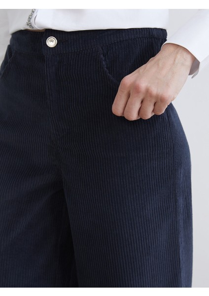 Yeni Sezon Beli Lastikli Kadife Kadın Pantolon modelleri