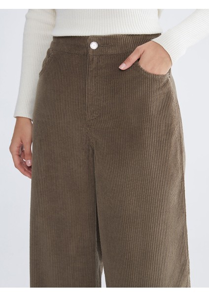 Yeni Sezon Beli Lastikli Kadife Kadın Pantolon modelleri