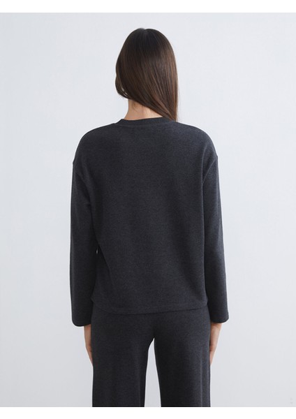 Yeni Sezon Bisiklet Yaka Kadın Sweatshirt fırsatları