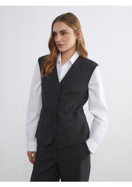 Yeni Sezon V Yaka Çizgili Kadın Klasik Yelek