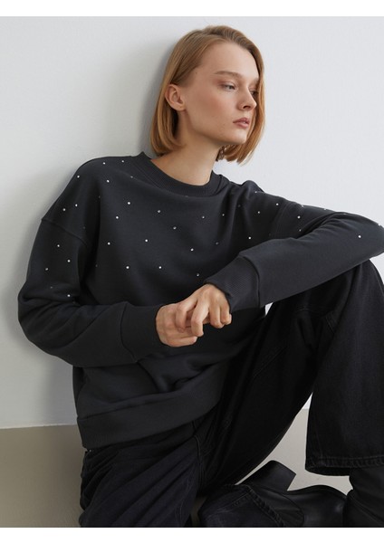 Yeni Sezon Bisiklet Yaka Taşlı Oversize Kadın Sweatshirt