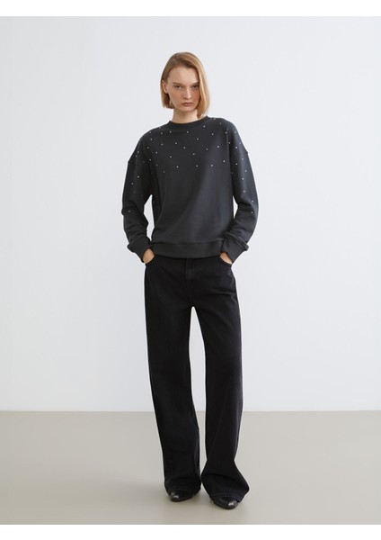 Yeni Sezon Bisiklet Yaka Taşlı Oversize Kadın Sweatshirt fiyatları