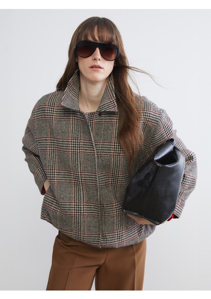 Yeni Sezon Gömlek Yaka Balıksırtı Desenli Kadın Kaşe Ceket fiyatları