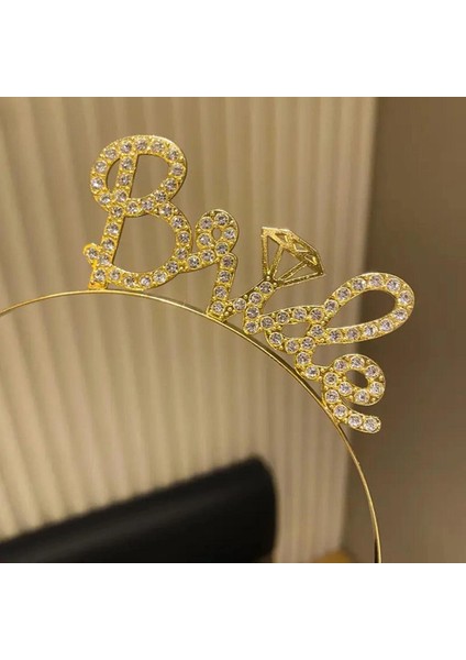 Altın Renkli Taşlı “bride” Gelin Tacı – El Yazısı Yazı Tipiyle