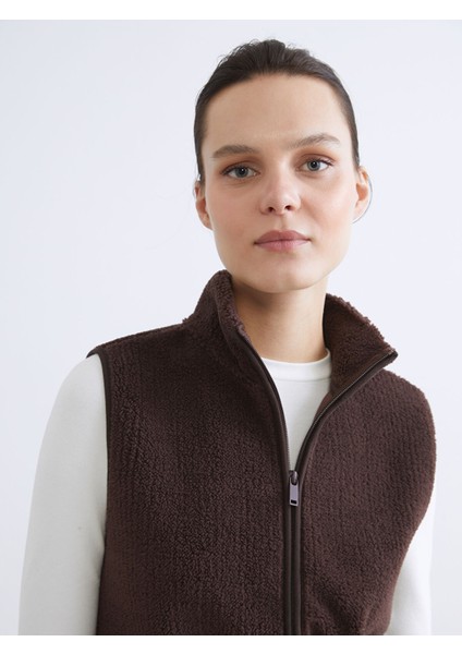 Yeni Sezon Dik Yaka Kadın Polar Yelek modelleri