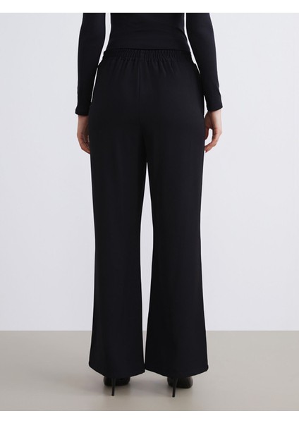 Yeni Sezon Geniş Paça Kadın Pantolon indirimleri