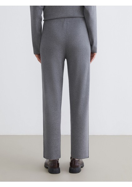 Yeni Sezon Beli Lastikli Geniş Paça Kadın Triko Pantolon fırsatları