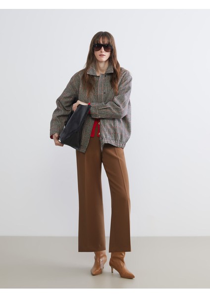 Yeni Sezon Gömlek Yaka Balıksırtı Desenli Kadın Kaşe Ceket modelleri