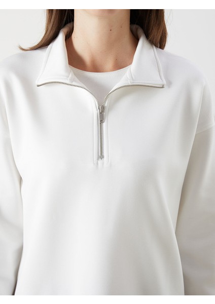 Yeni Sezon Dik Yaka Kadın Sweatshirt modelleri