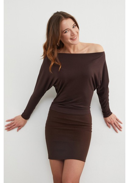 Basic Kayık Yaka Yarasa Kol Bluz fırsatları