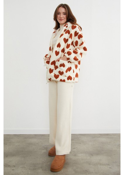 Kalp Desenli Peluş Mont modelleri