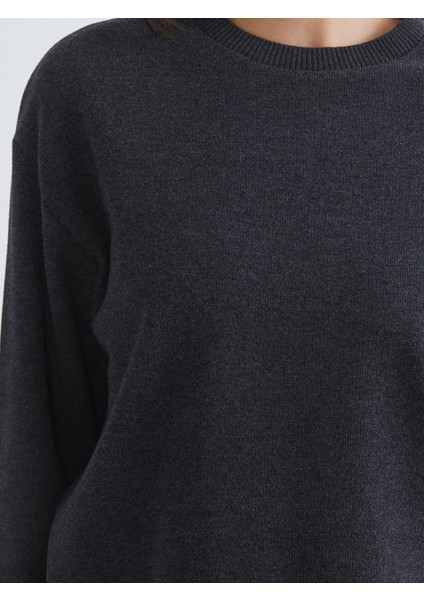 Yeni Sezon Bisiklet Yaka Kadın Sweatshirt modelleri