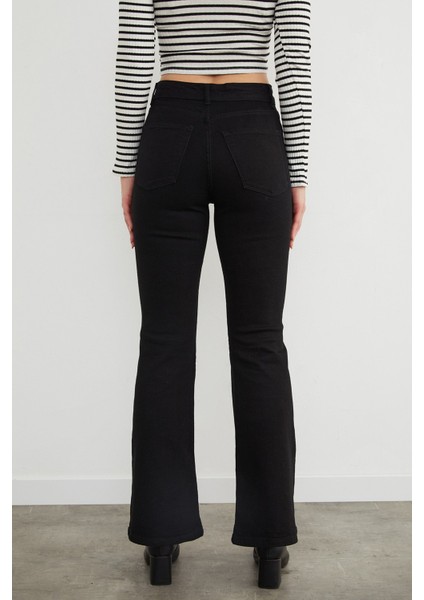 Yüksek Bel Fermuarlı Likralı Flare Jean