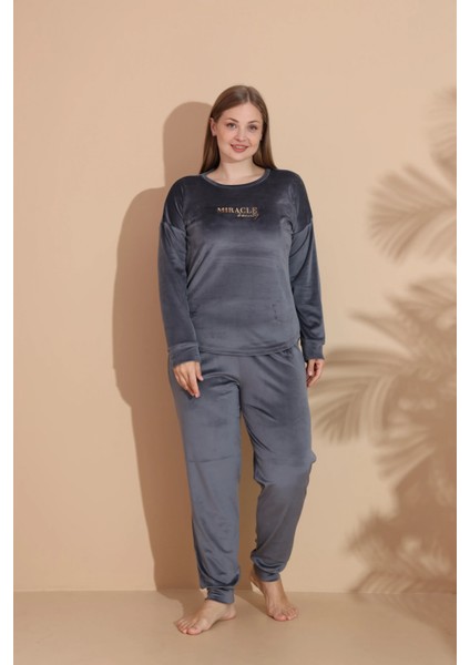 Estiva 25393 Uzun Kol Battal Kadife Pijama Takımı