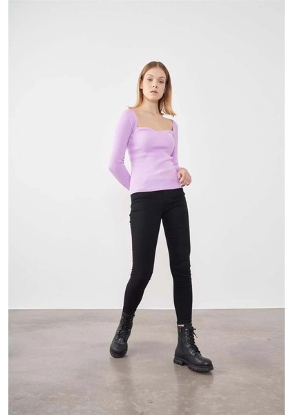 Dar Paça Yüksek Bel Kadın Jean Slim Fit Kot Pantolon – Esnek Denim, Şık Siluet, Günlük ve Ofis Kullanımı Için Mavi - Siyah Renk