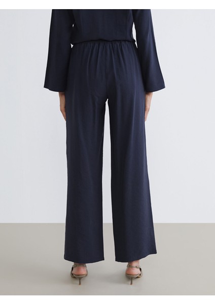 Yeni Sezon Beli Lastikli Geniş Paça Kadın Pantolon fırsatları